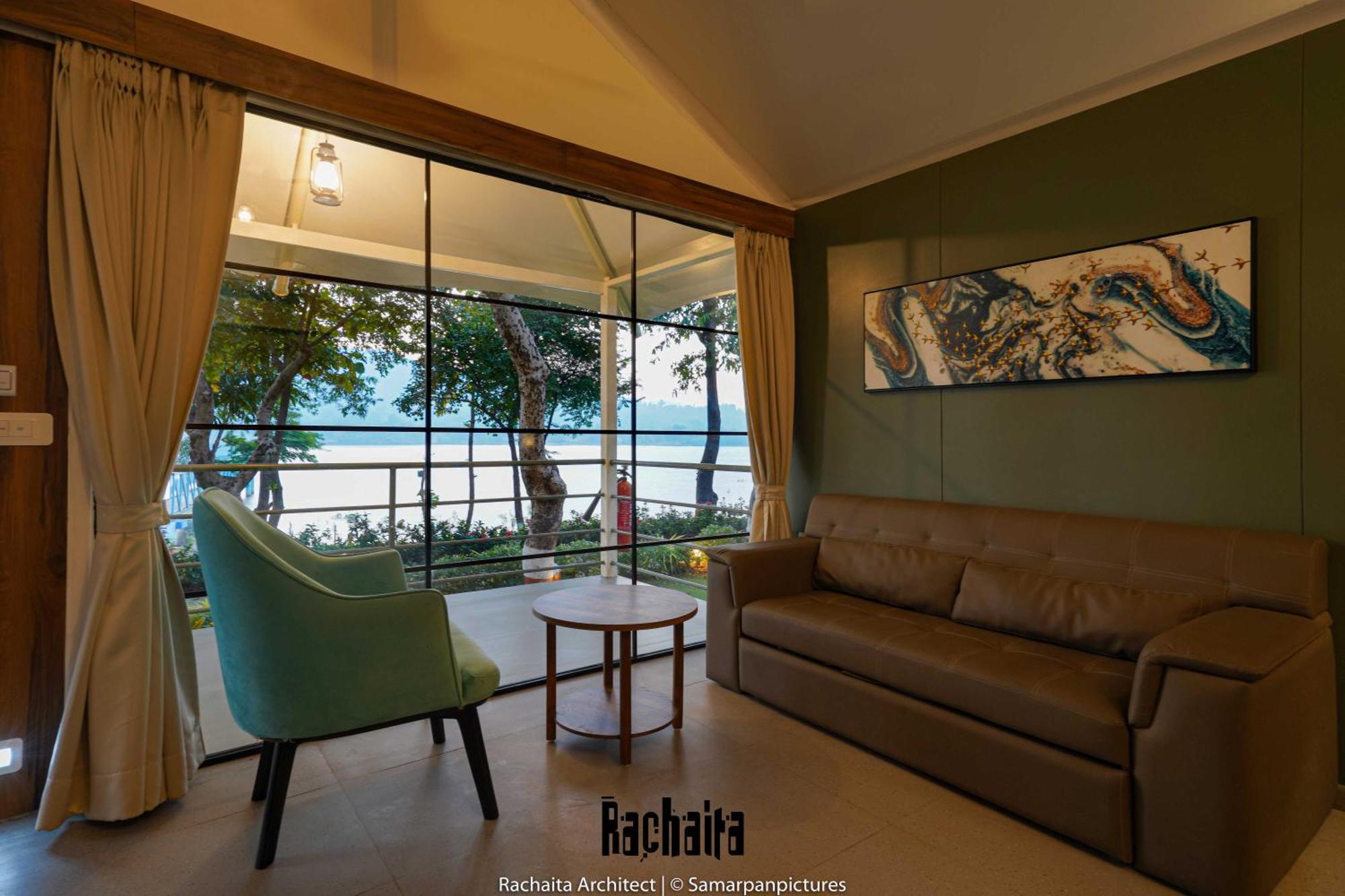 White Feather Resort Kauncha Silvassa Bagian luar foto